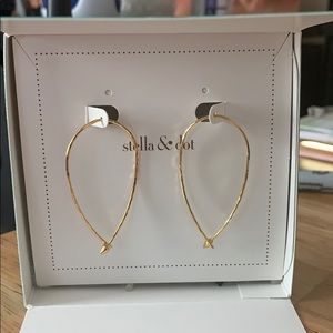 Stella and Dot gold earrings.